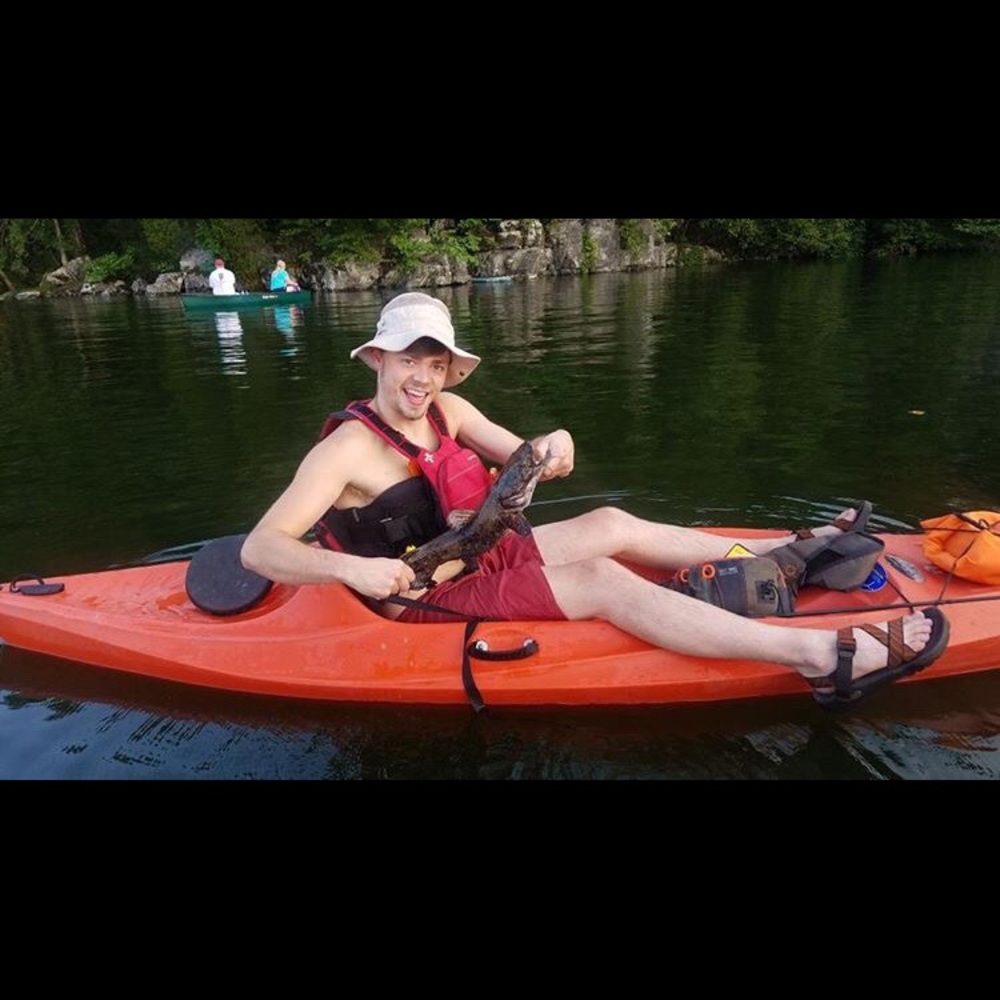 Meet your Posher, Carl